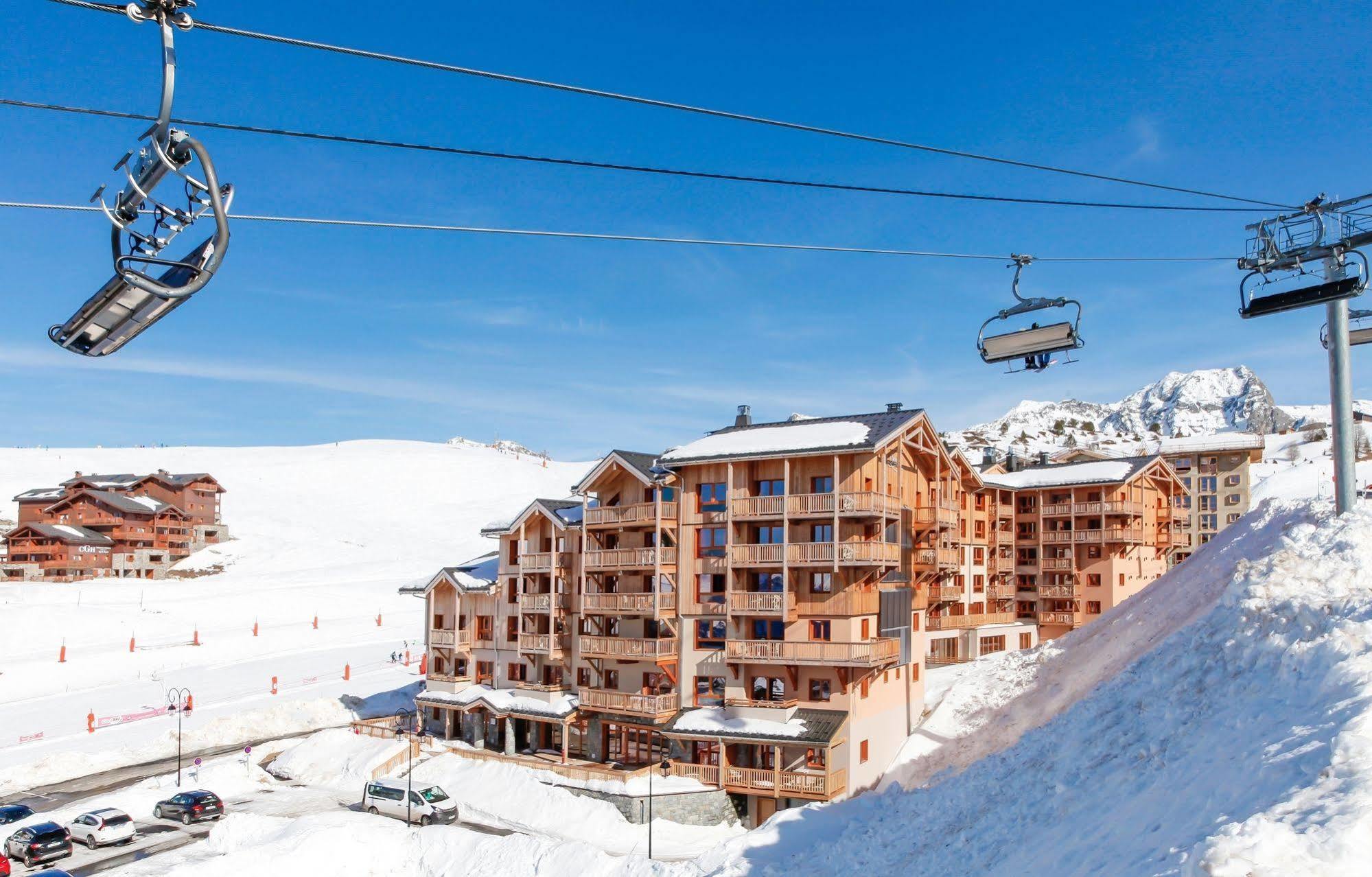 Residence Prestige Odalys Front De Neige La Plagne Exteriör bild